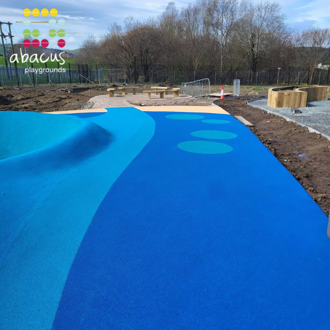 Ysgol Cedewain Playground - Image 2