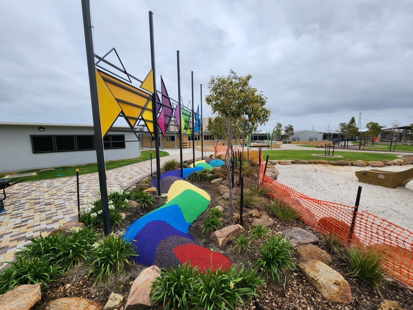 Vibrent TPV Snake Addition To A School - Image 2