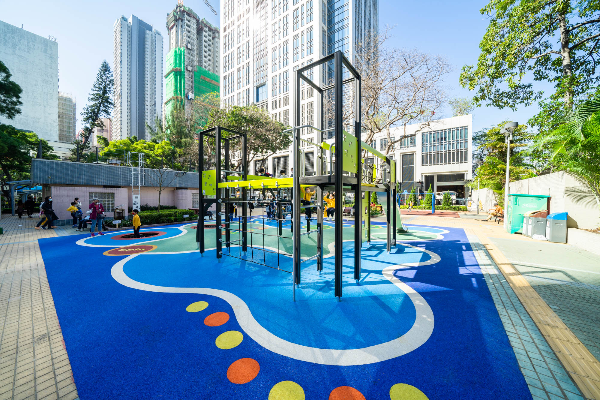 Kings Road Playground - Image 2